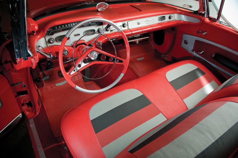Торпедо Chevrolet Impala 283 Ramjet Convertible 1958 года  (фото 2 из 10)